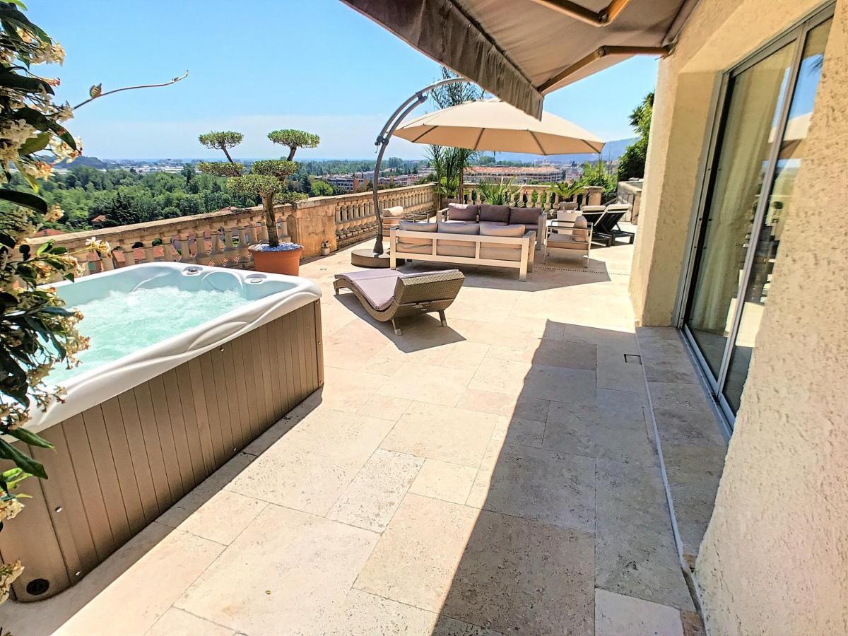 3 Bedrooms Villa Near Cannes - Pool & Jacuzzi - Sea View Mandelieu 外观 照片