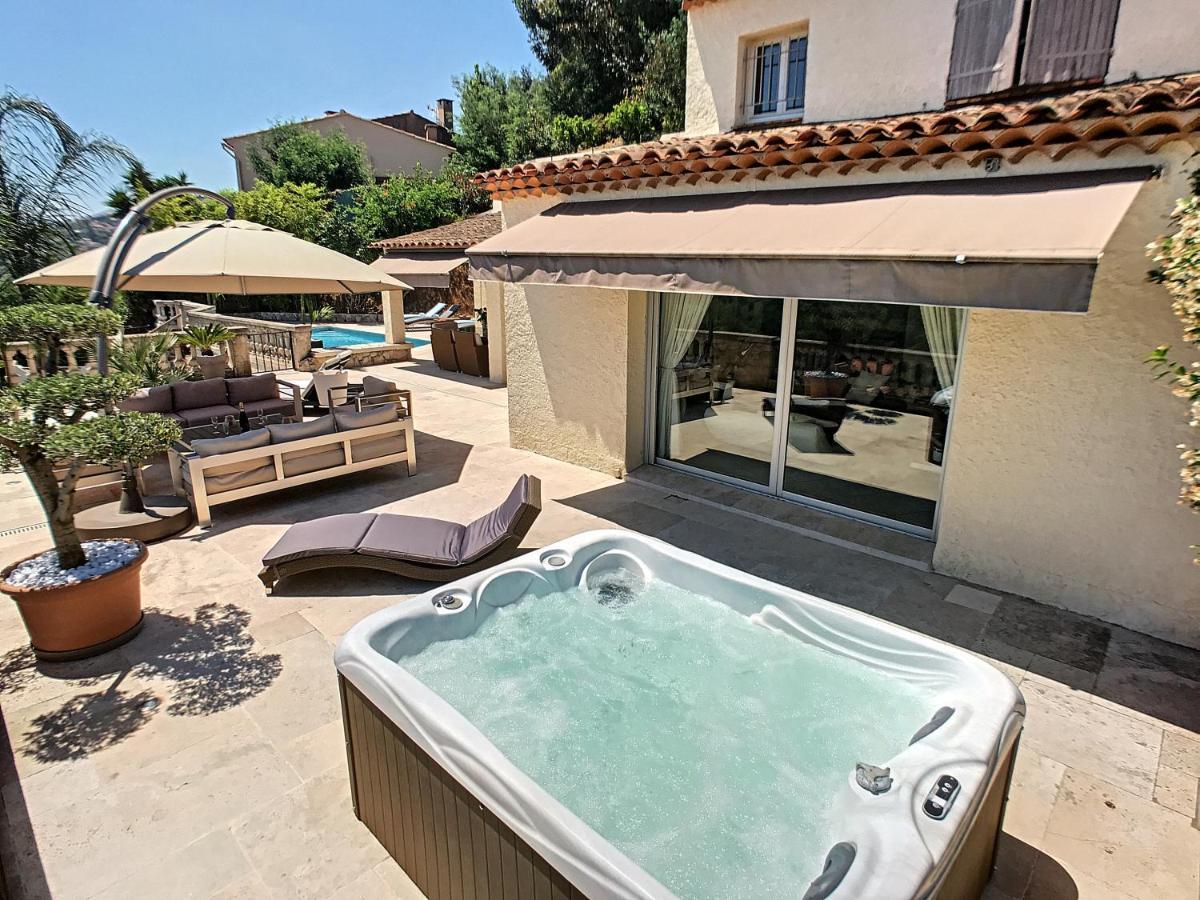 3 Bedrooms Villa Near Cannes - Pool & Jacuzzi - Sea View Mandelieu 外观 照片